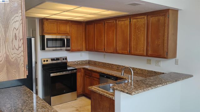 4266 Warbler Loop, Fremont, CA 94555