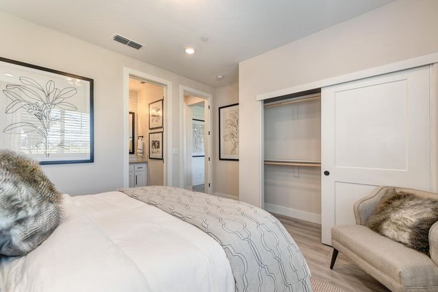 2017 Arbor Ridge Dr, Roseville, CA 95747