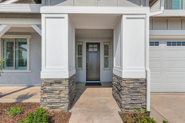 2017 Arbor Ridge Dr, Roseville, CA 95747