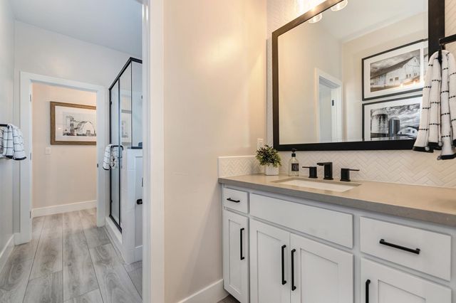 2017 Arbor Ridge Dr, Roseville, CA 95747