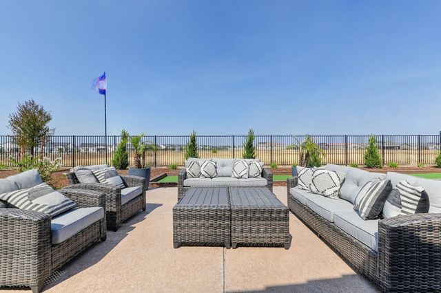 2017 Arbor Ridge Dr, Roseville, CA 95747