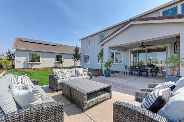 2017 Arbor Ridge Dr, Roseville, CA 95747