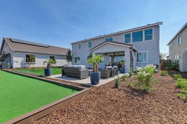 2017 Arbor Ridge Dr, Roseville, CA 95747