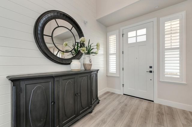 2017 Arbor Ridge Dr, Roseville, CA 95747