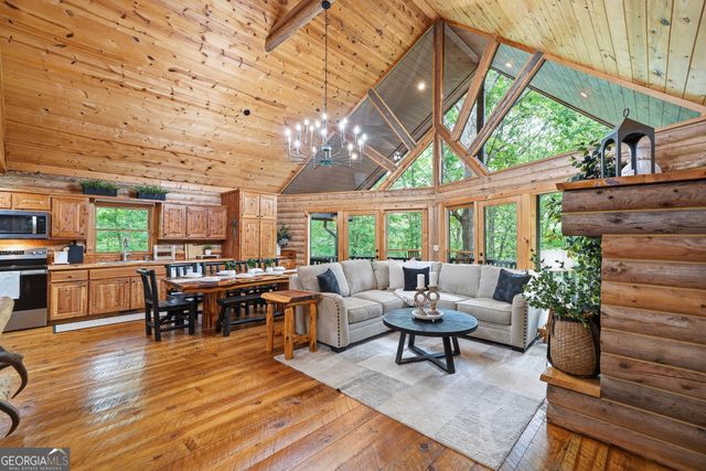 114 Arapaho Walk, Mineral Bluff, GA 30559