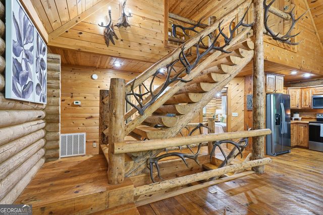 114 Arapaho Walk, Mineral Bluff, GA 30559