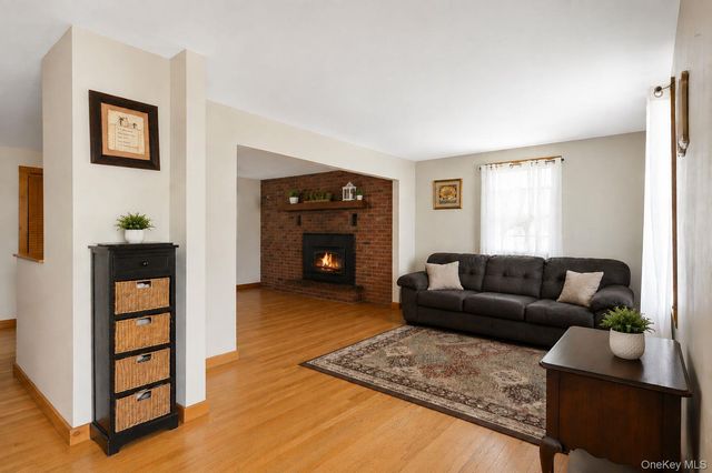 740-742 Lattintown Road, Milton, NY 12547
