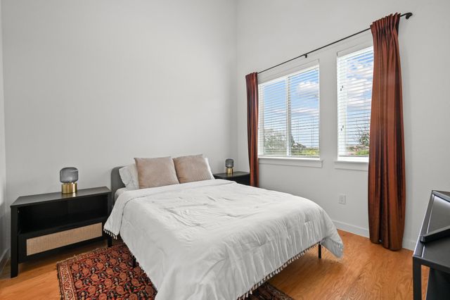 814 N. Bluff DR 93, Austin, TX 78745