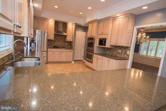 5482 ROYAL MILE BLVD, Salisbury, MD 21801