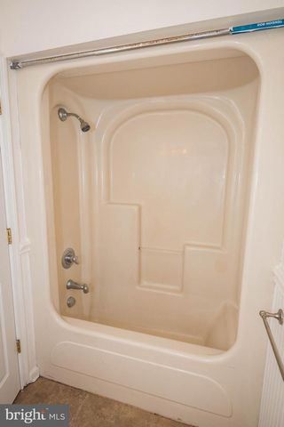 5482 ROYAL MILE BLVD, Salisbury, MD 21801