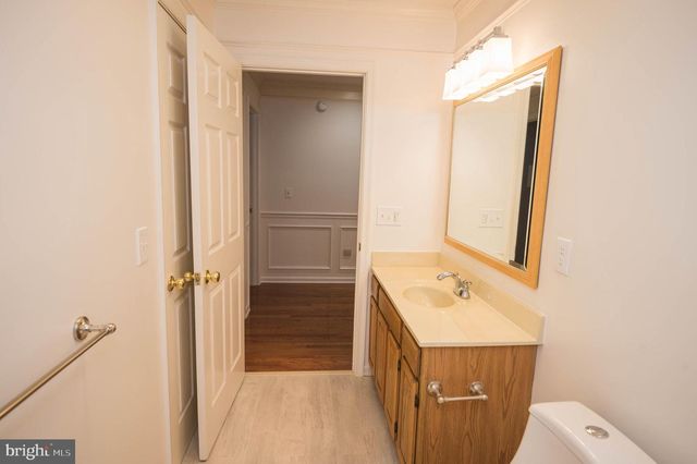 5482 ROYAL MILE BLVD, Salisbury, MD 21801