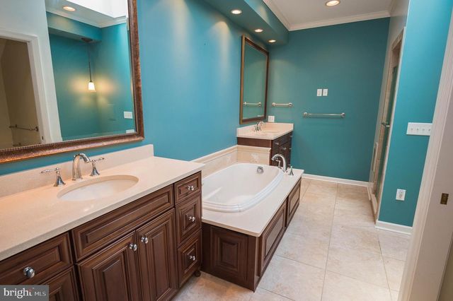 5482 ROYAL MILE BLVD, Salisbury, MD 21801