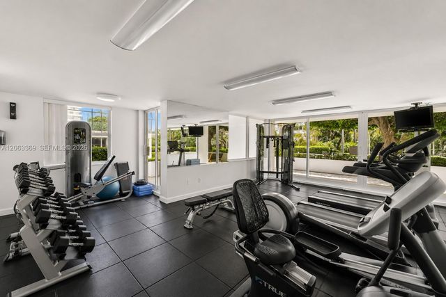 155 Ocean Lane Dr 208, Key Biscayne, FL 33149