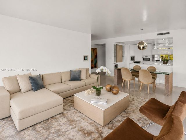 155 Ocean Lane Dr 208, Key Biscayne, FL 33149
