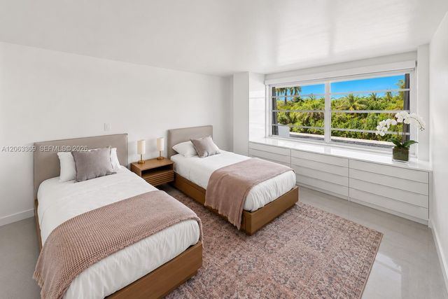 155 Ocean Lane Dr 208, Key Biscayne, FL 33149