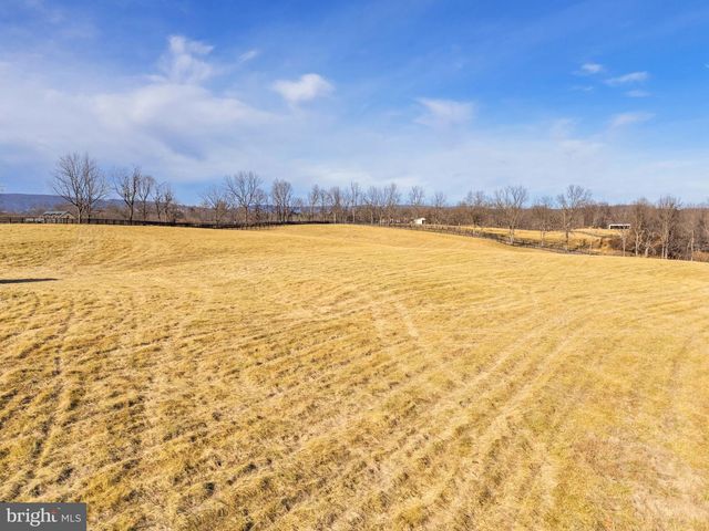 21051 ST LOUIS RD, Middleburg, VA 20117