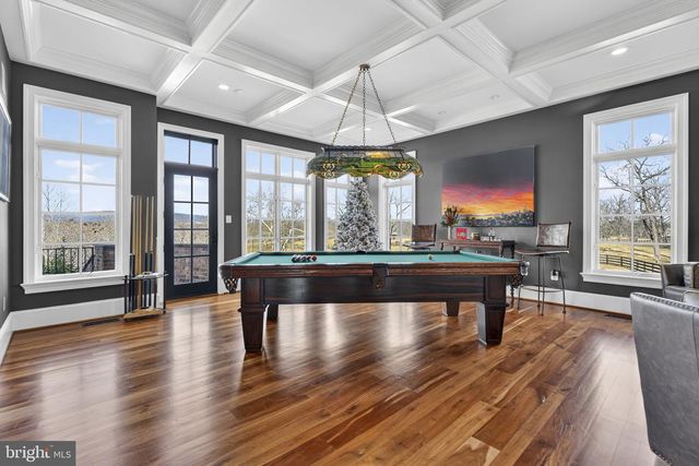 21051 ST LOUIS RD, Middleburg, VA 20117