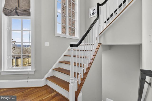 21051 ST LOUIS RD, Middleburg, VA 20117