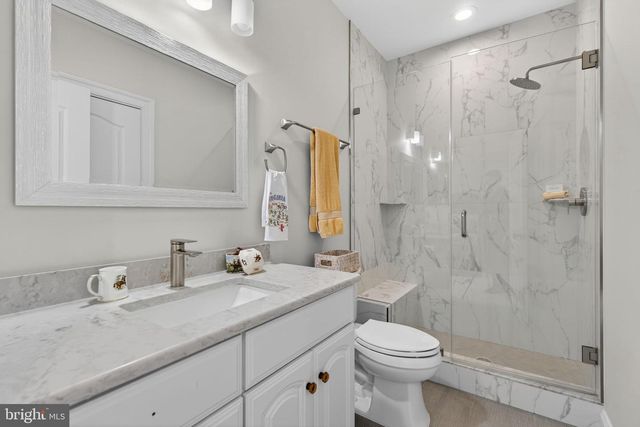 21051 ST LOUIS RD, Middleburg, VA 20117