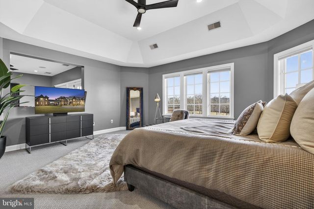 21051 ST LOUIS RD, Middleburg, VA 20117