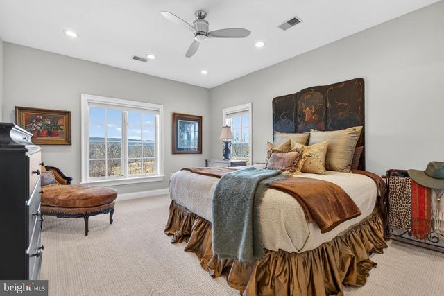 21051 ST LOUIS RD, Middleburg, VA 20117