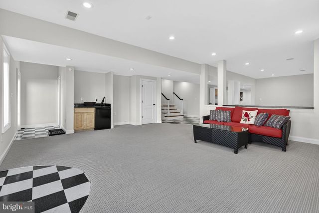 21051 ST LOUIS RD, Middleburg, VA 20117