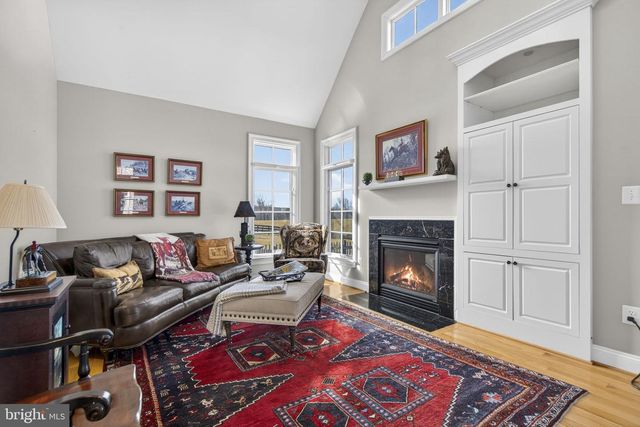 21051 ST LOUIS RD, Middleburg, VA 20117