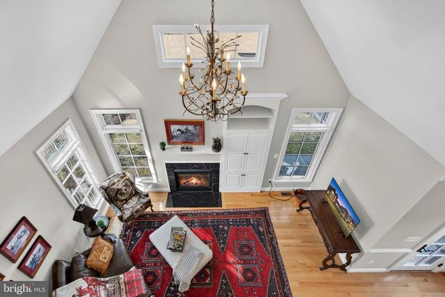 21051 ST LOUIS RD, Middleburg, VA 20117