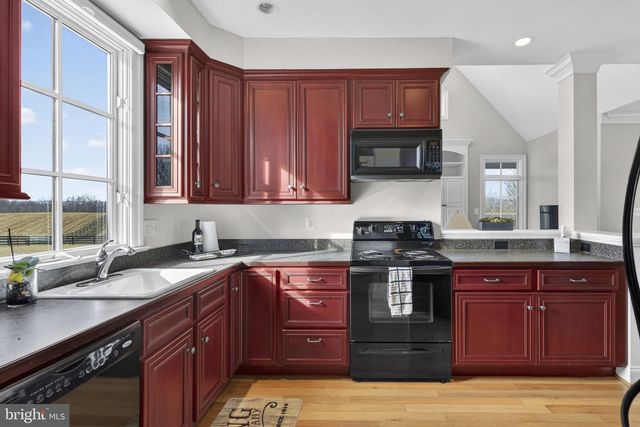 21051 ST LOUIS RD, Middleburg, VA 20117