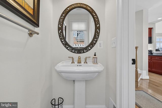 21051 ST LOUIS RD, Middleburg, VA 20117