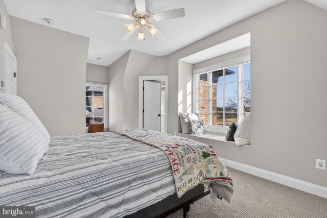 21051 ST LOUIS RD, Middleburg, VA 20117