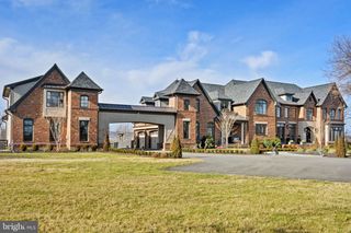 21051 ST LOUIS RD, Middleburg, VA 20117