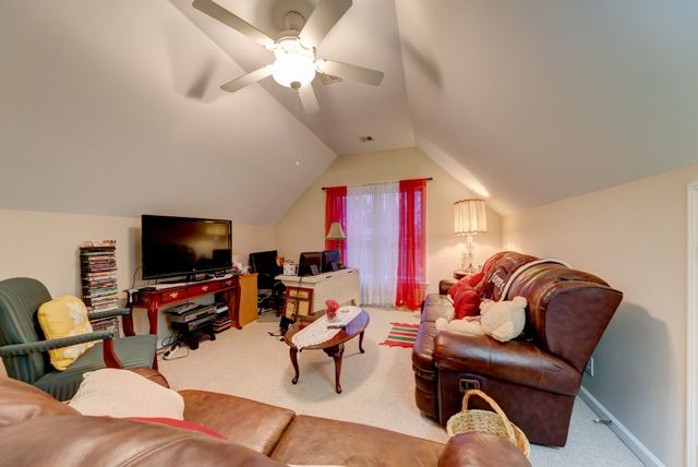 3368 Shetland Way, Clarksville, TN 37043