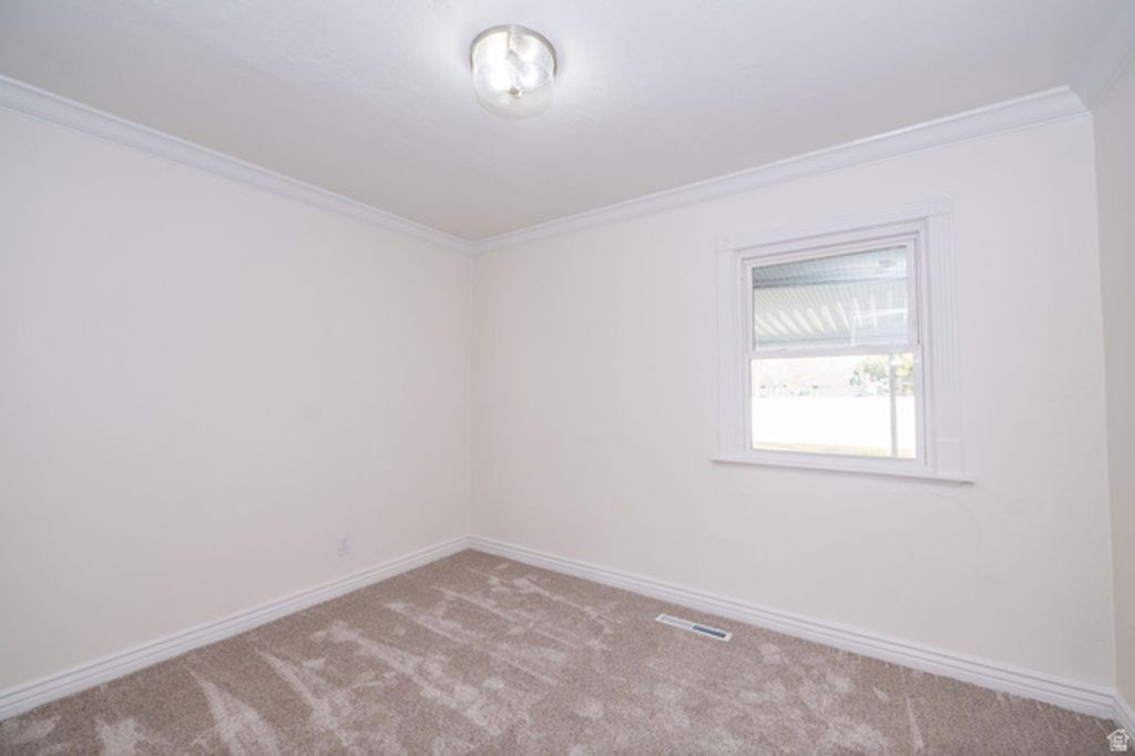Image 20 of property listing at 1411 E WOODLAND AVE, Salt Lake City, UT 84106