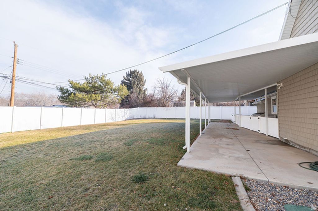 Image 36 of property listing at 1411 E WOODLAND AVE, Salt Lake City, UT 84106