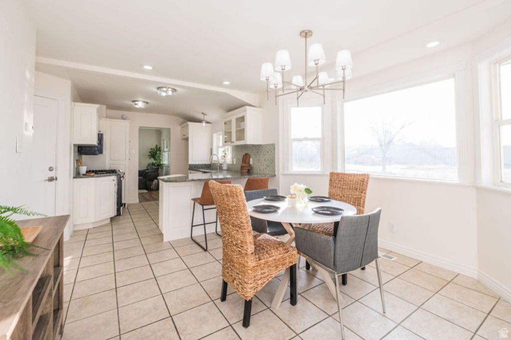 Image 10 of property listing at 1411 E WOODLAND AVE, Salt Lake City, UT 84106