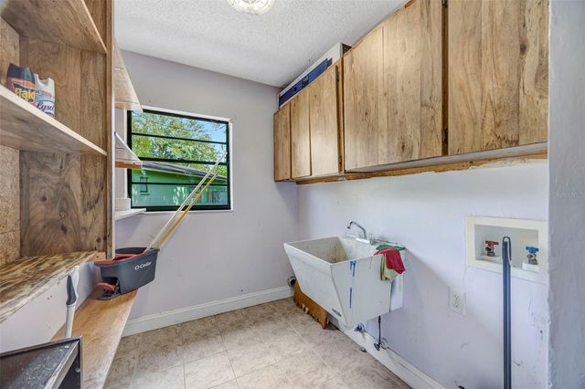 15804 IRONWARE PLACE, Tampa, FL 33624