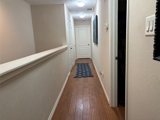 3419 Skyline Village Drive, Houston, TX 77057