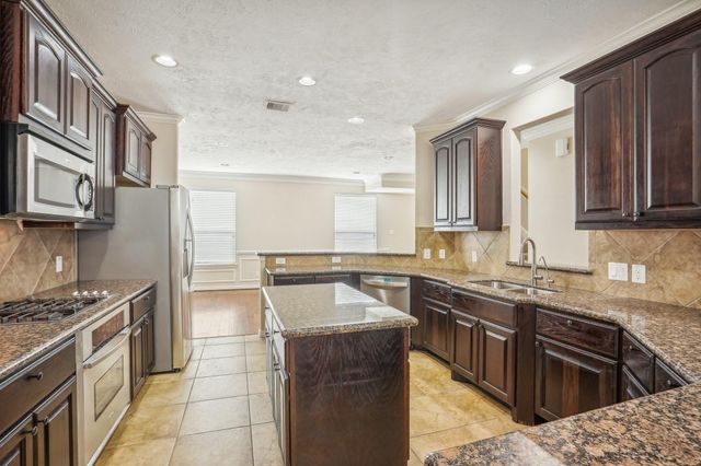 3419 Skyline Village Drive, Houston, TX 77057