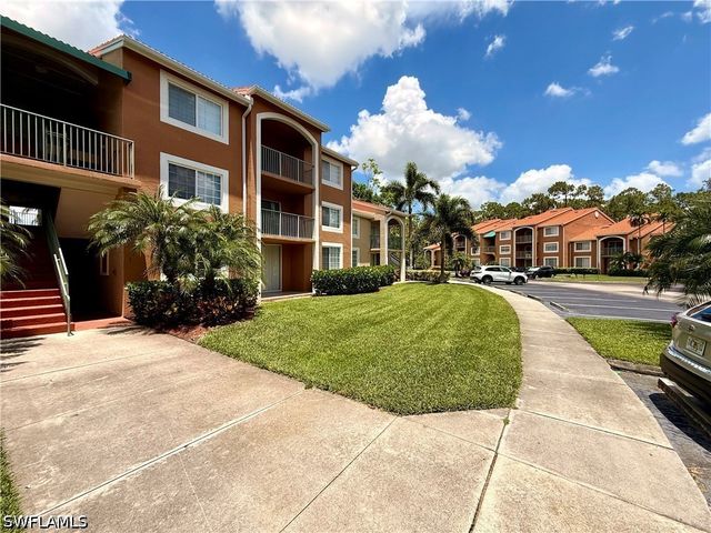 1265 Wildwood Lakes BLVD 303, Naples, FL 34104