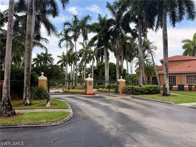 1265 Wildwood Lakes BLVD 303, Naples, FL 34104