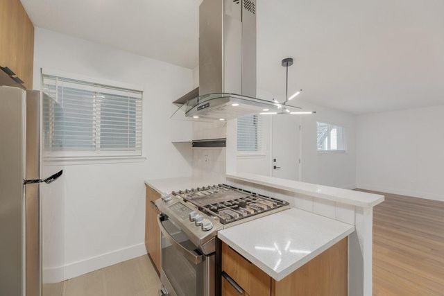 7929 Gault ST 108, Austin, TX 78757