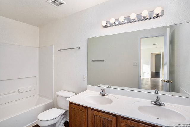 6334 Fence, San Antonio, TX 78244