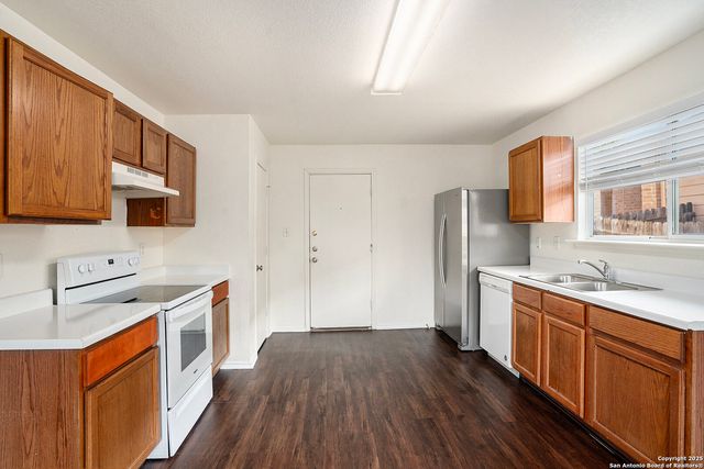 6334 Fence, San Antonio, TX 78244