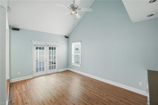 1869 Tolstoy DR, Virginia Beach, VA 23454