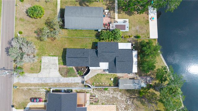5822 RIVER ROAD, New Port Richey, FL 34652