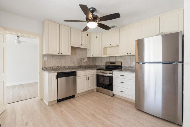 5822 RIVER ROAD, New Port Richey, FL 34652