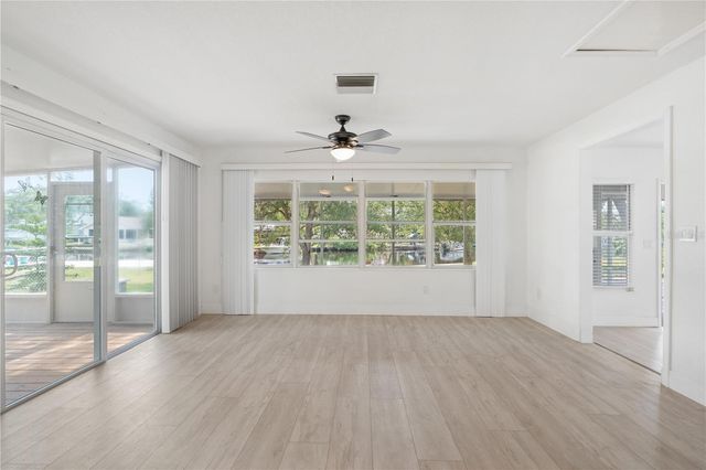 5822 RIVER ROAD, New Port Richey, FL 34652