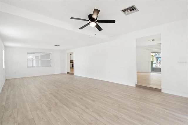 5822 RIVER ROAD, New Port Richey, FL 34652