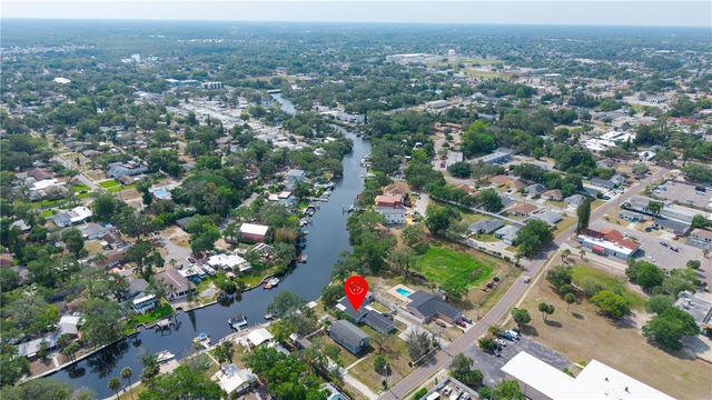 5822 RIVER ROAD, New Port Richey, FL 34652